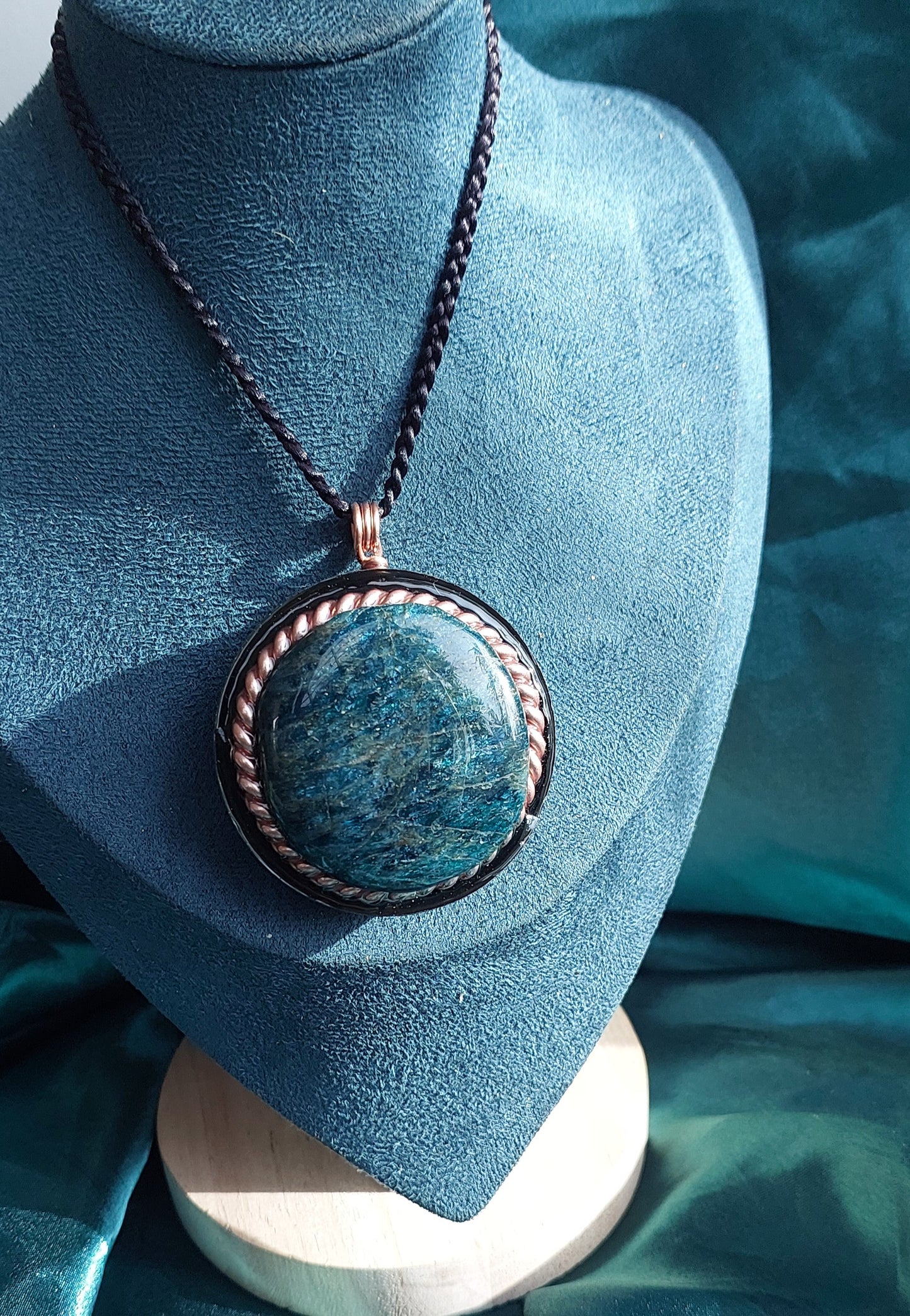 Blue Apatite Orgonite Talisman Necklace - Clarity, Expression & Ancient Memory