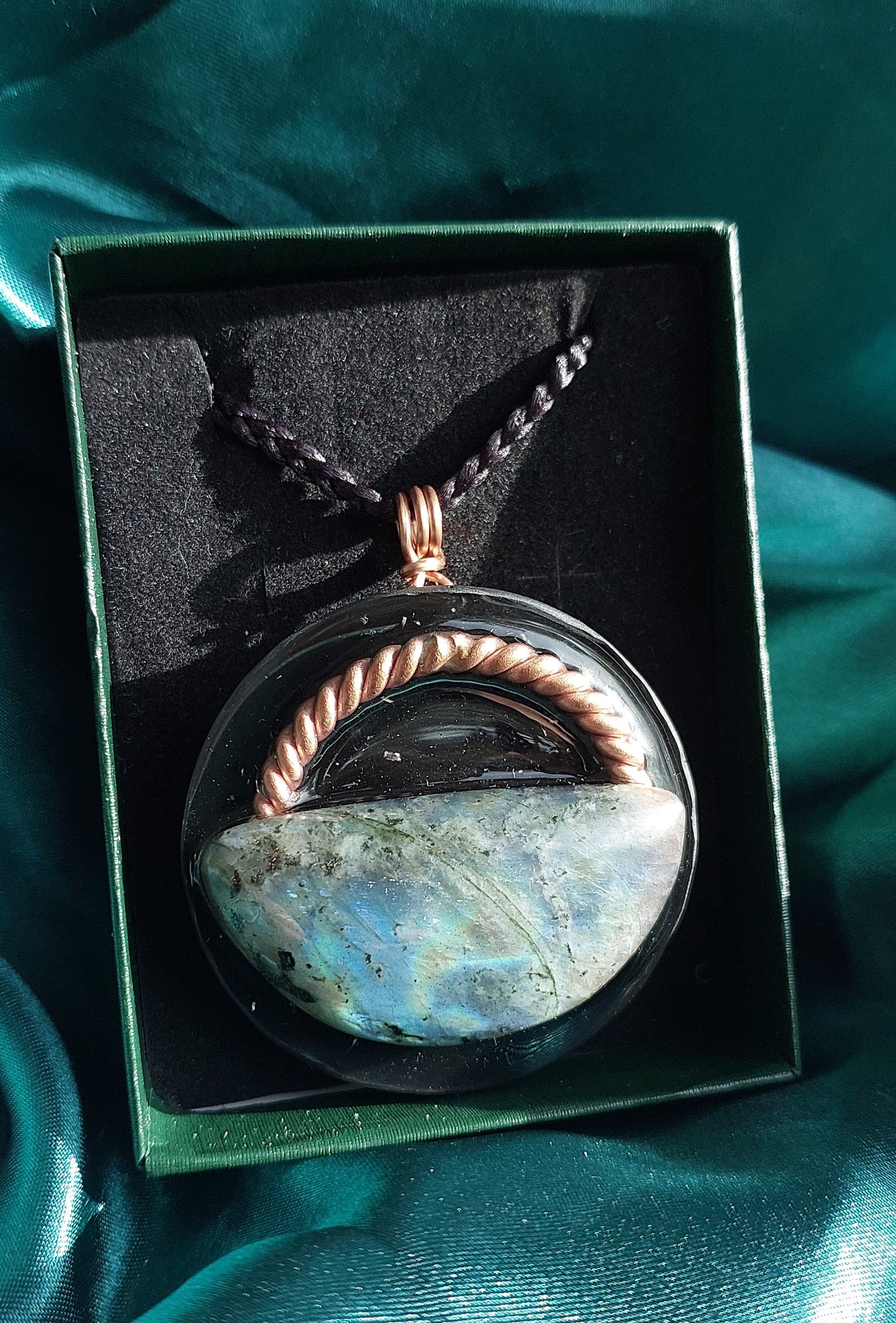 Labradorite Orgonite Talisman Necklace - Intuition, Transformation, & Clarity