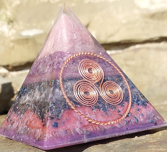 Violet Flame - Strawberry Quartz, Triskelion & Infinity Cubit Tensor Ring Orgonite Pyramid