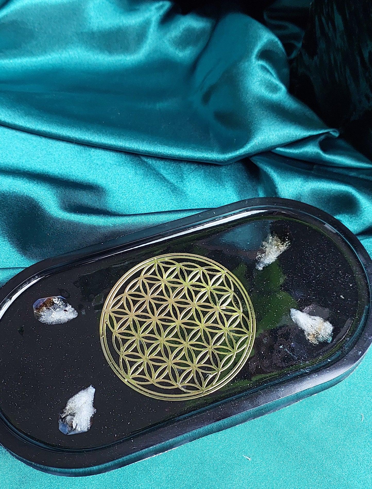 Flower of Life - Citrine Orgonite Charging Plate