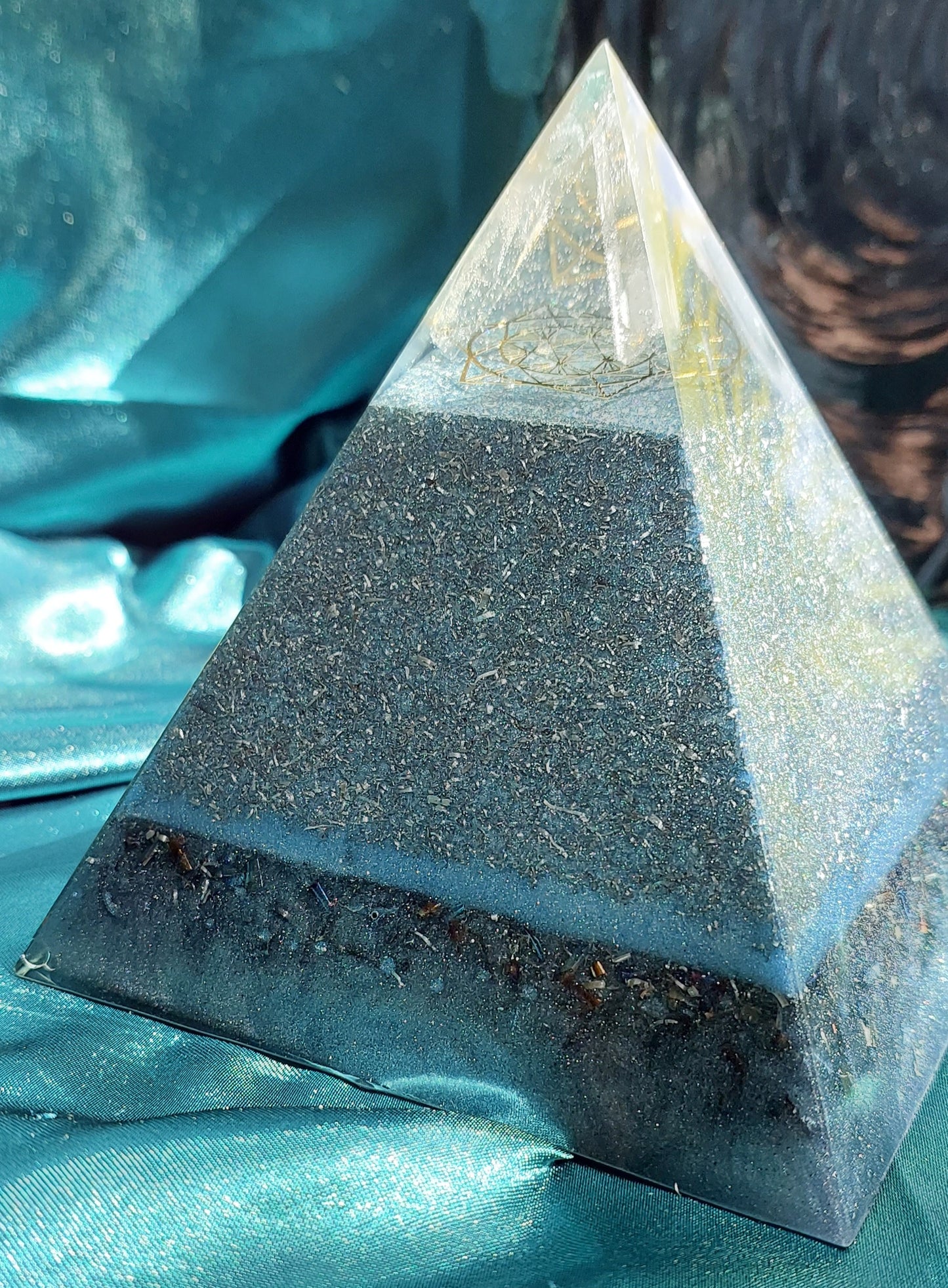 Blue Radiance - Orgonite Pyramid with Quartz Points & Sacred Geometry