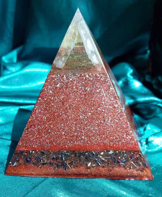 Red Radiance - Orgonite Pyramid with Quartz Points & Sacred Geometry