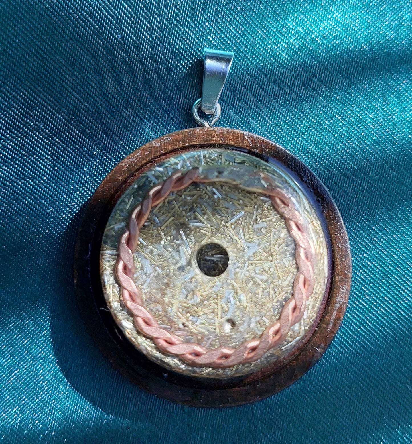 Gatweay - Orgonite Pendant with Tensor Ring