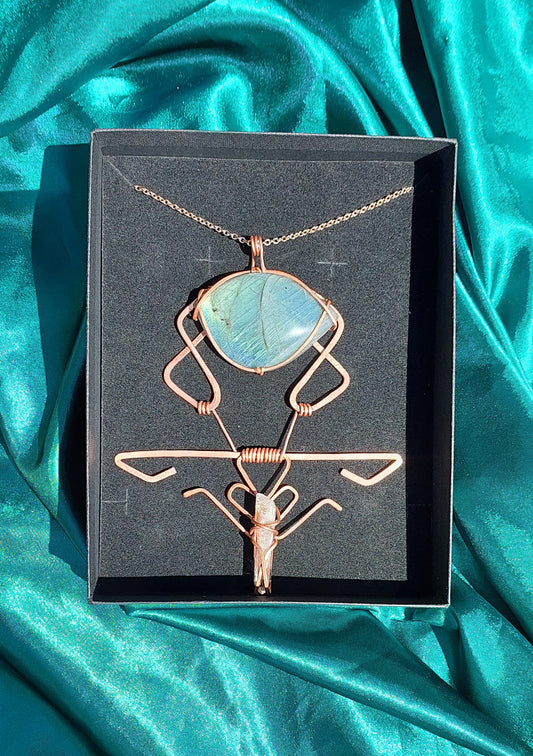 Luminous Mantis - Labradorite Pendant