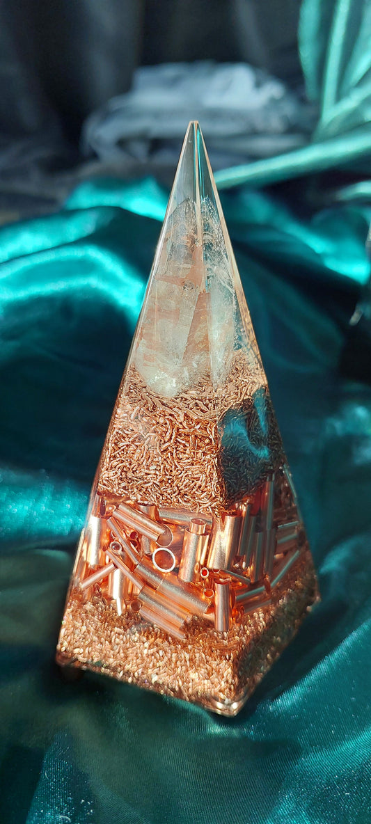 Copper + Lithium Quartz Pentagonal Pyramid | Nervous System Reset & Frequency Precision