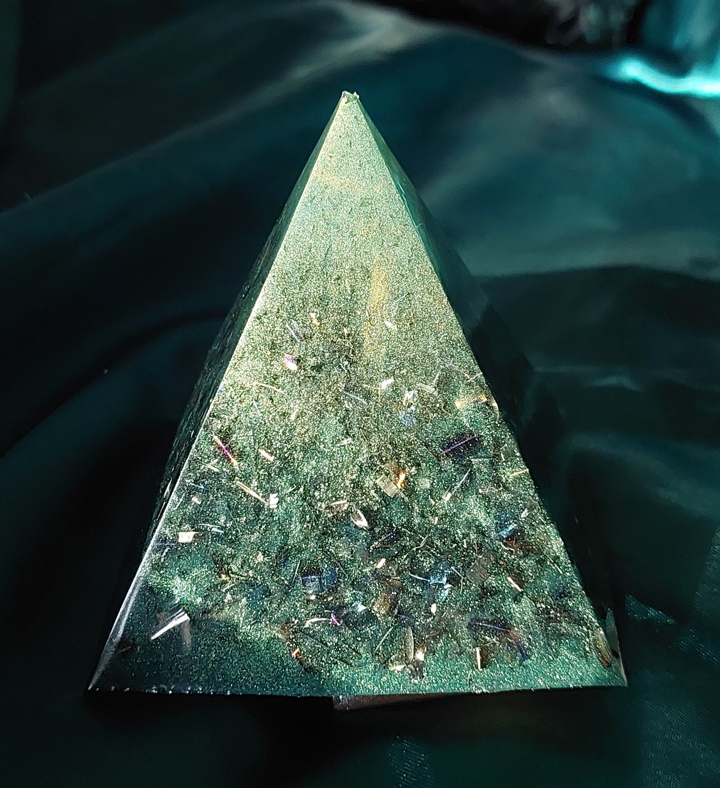 Quartz Orgonite Pyramid | Everyday Energy Support