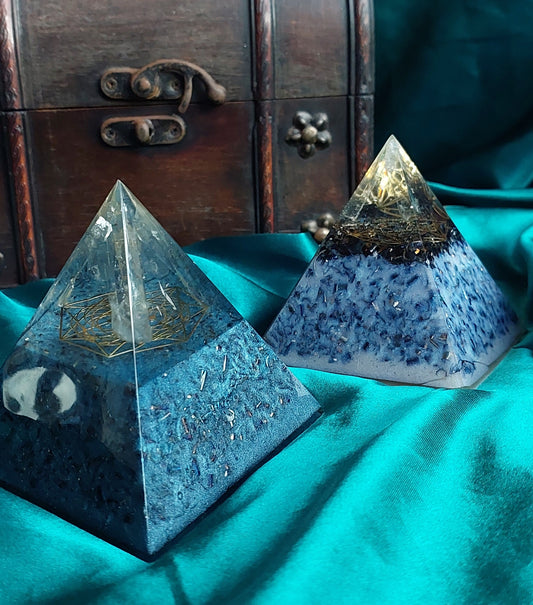 Mini Quartz Grid Pyramids | Focused Amplification & Energetic Structure