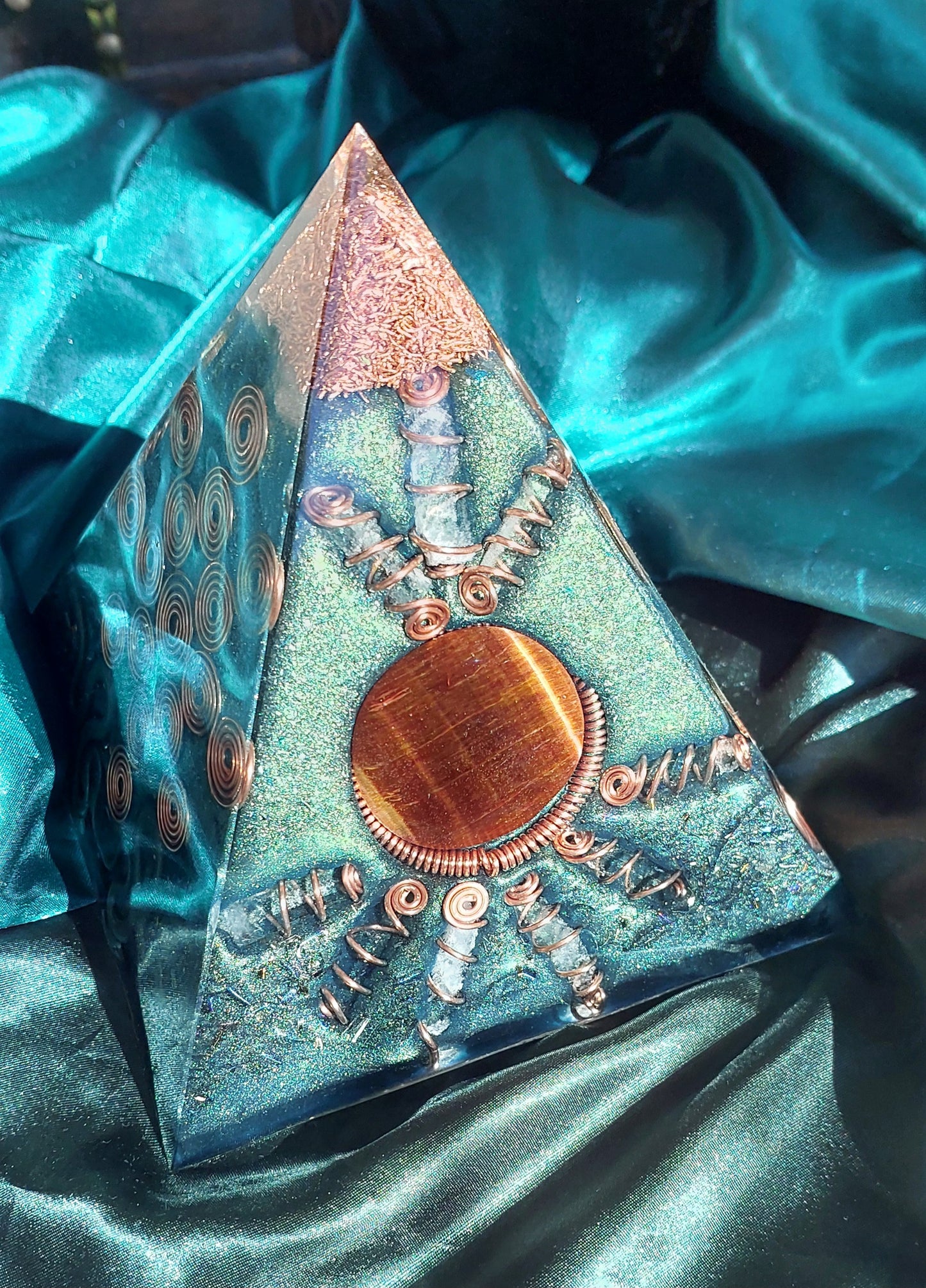 Large Green & Copper Orgonite Pyramid - Masterpiece Edition