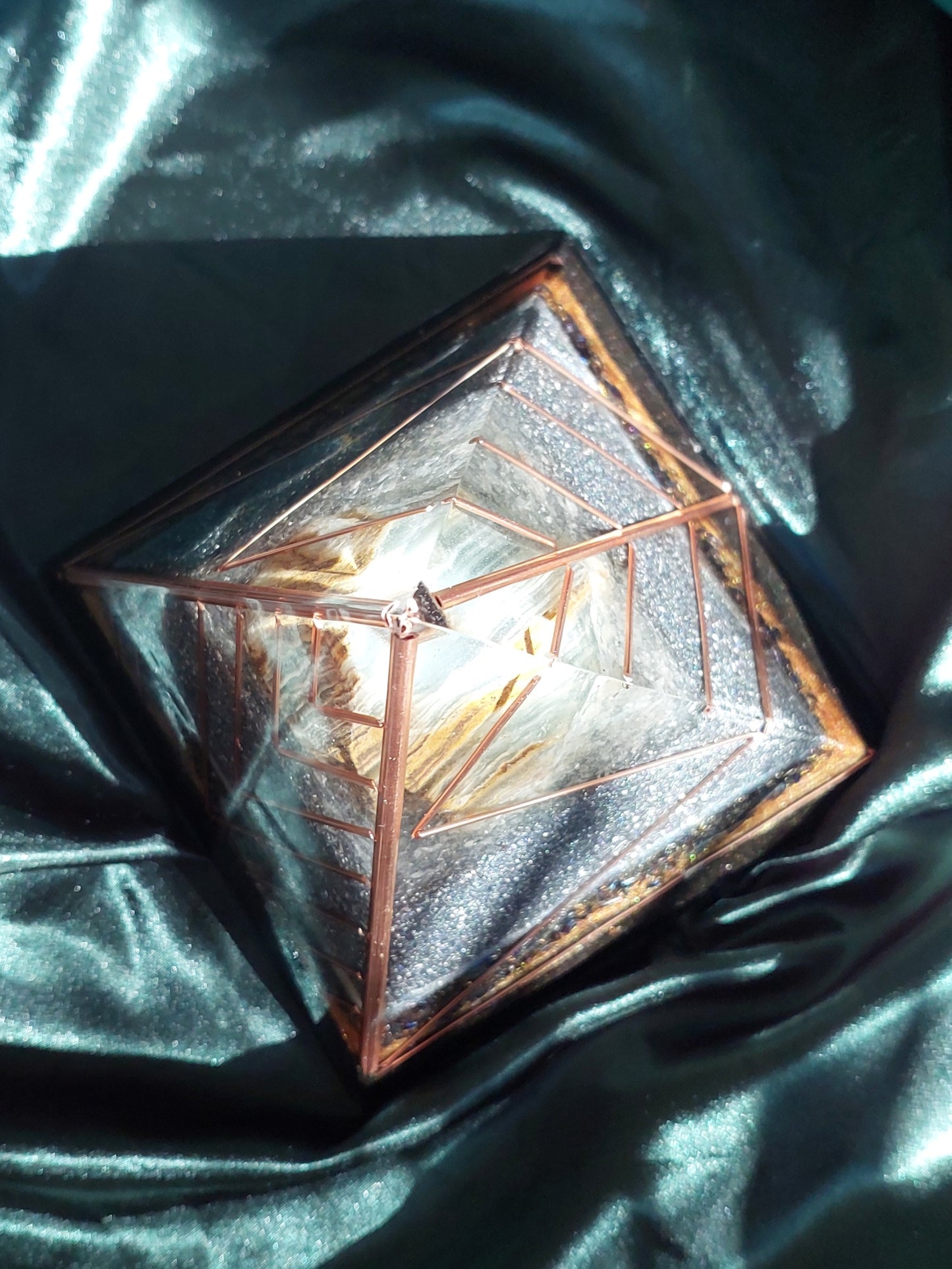 Large Blue Onyx & Copper Orgonite Pyramid