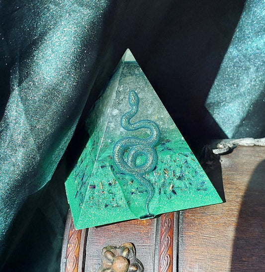Mini Green Symbol Orgonite Pyramid - The Ankh & the Snake