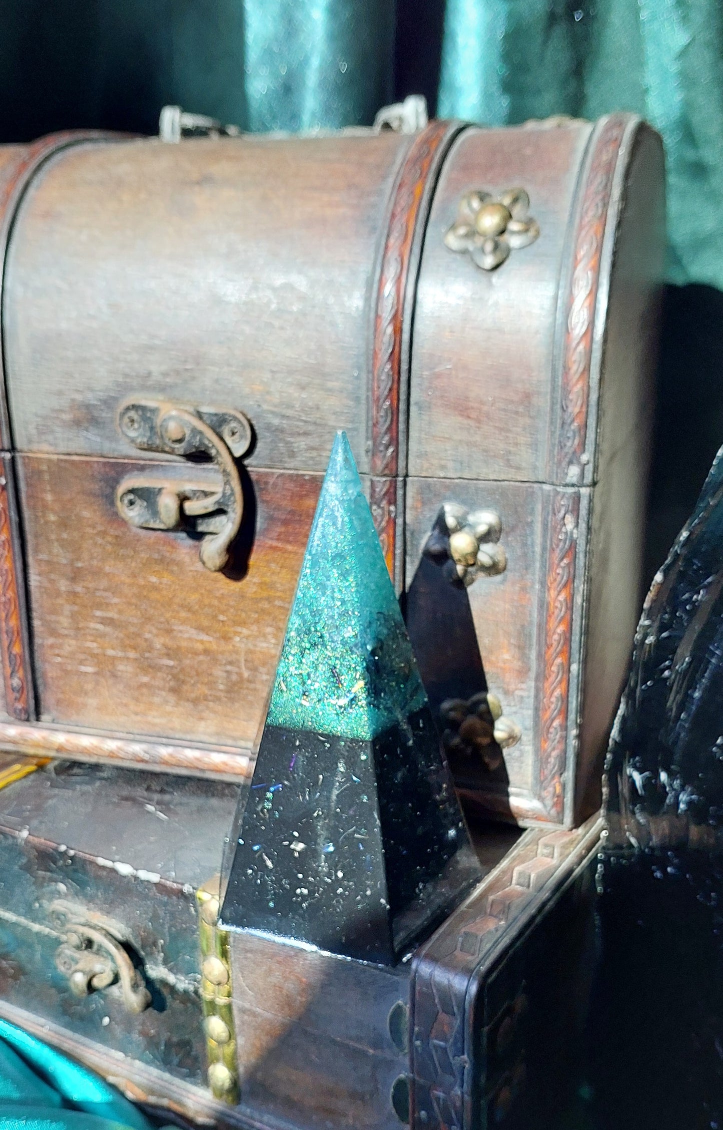 Medium Pentagonal Pyramid - Quartz + Shungite