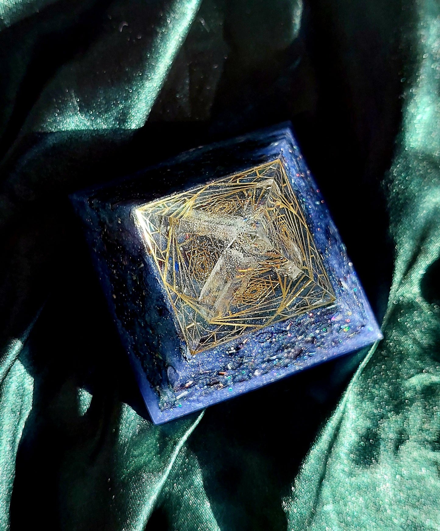 Mini Orgonite Pyramid with Quartz Points - Different styles available